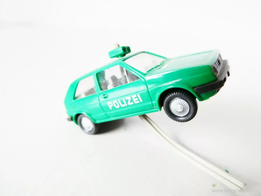 H0 Osobní automobil POLIZEI s LED osvětlením (maják)