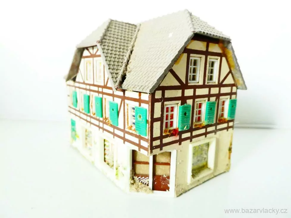 TT OWO MODELLE Hrázděné vesnické stavení NA RENOVACI