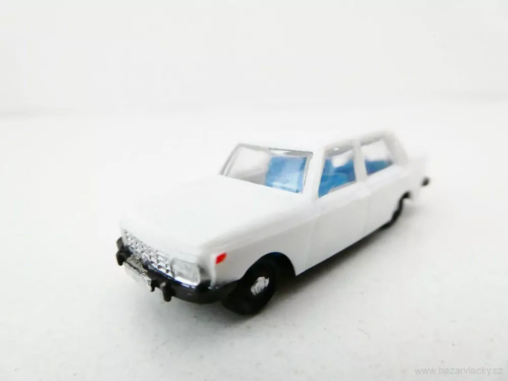 H0 Osobní automobil Wartburg 353 bílá PĚKNÝ STAV