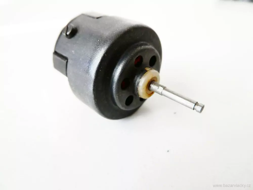H0 Motor do lokomotivy