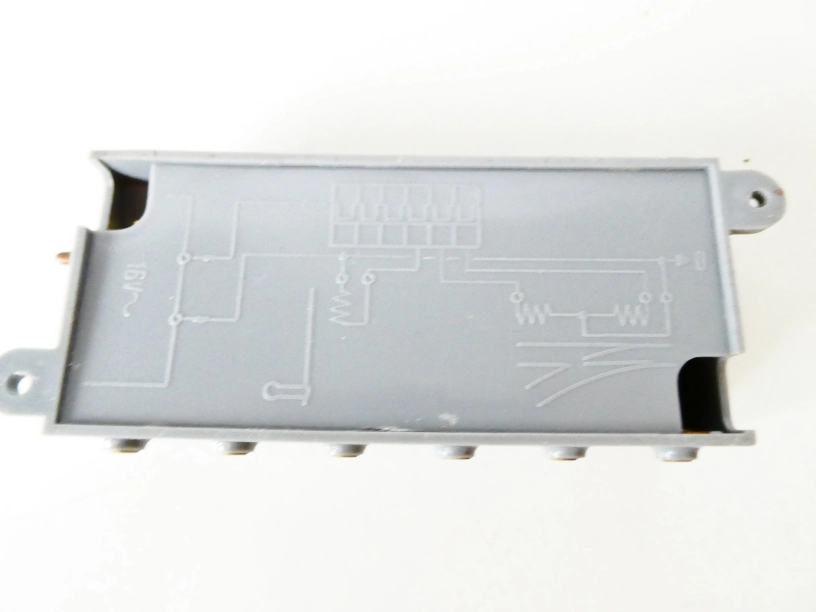 ZEUKE Klávesnice přepínací PĚKNÝ STAV