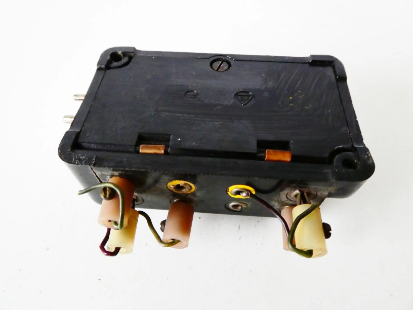 Klávesnice přepínací tlačítková vč. 5ti banánků