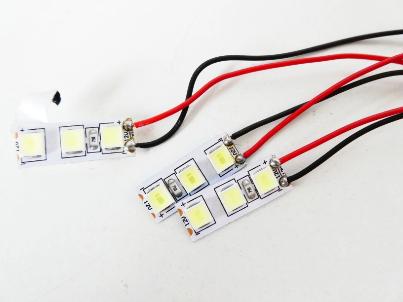 SET 3 ks - Osvětlení LED trojité