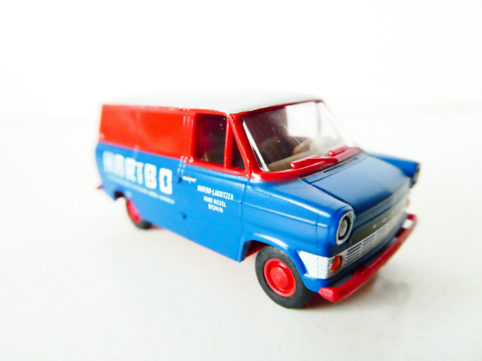 H0 BREKINA 34055 Nákladní dodávka Ford IIA HARIBO TOP STAV NOVÉ v orig. krabičce