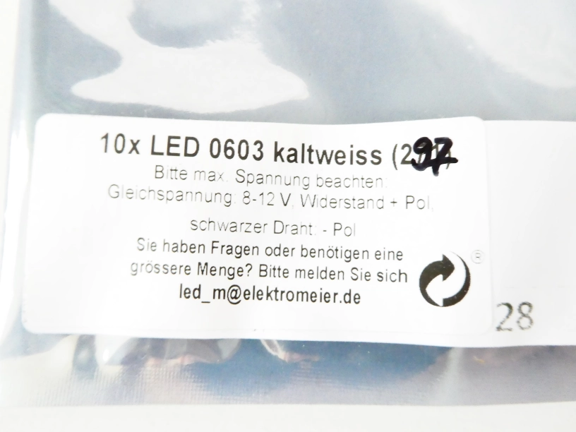 SET 10 ks LED 0603 studená bílá 8-12V, včetně drátu a odporového rezistoru TOP STAV NEPOUŽITÉ