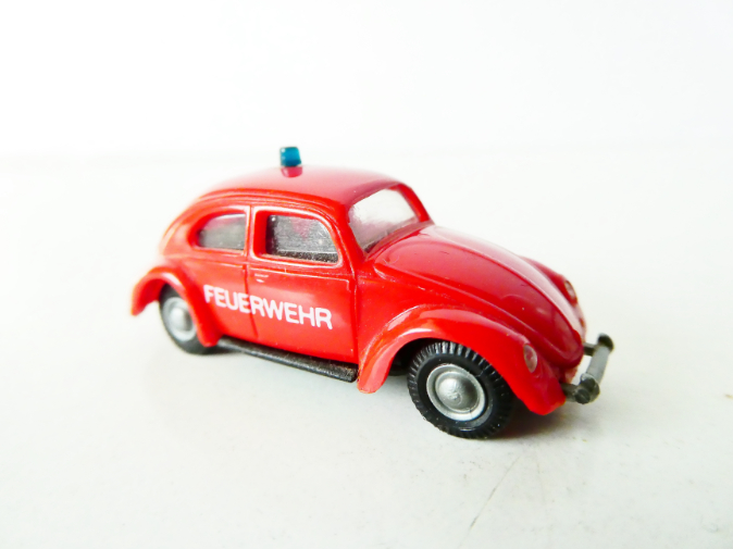H0 PRALINE Požární automobil VW Brouk TOP STAV NEPOUŽITÝ
