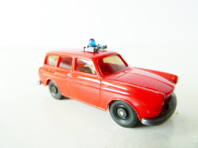 H0 WIKING Požární automobil VW 1500 Variant TOP STAV NEPOUŽITÝ