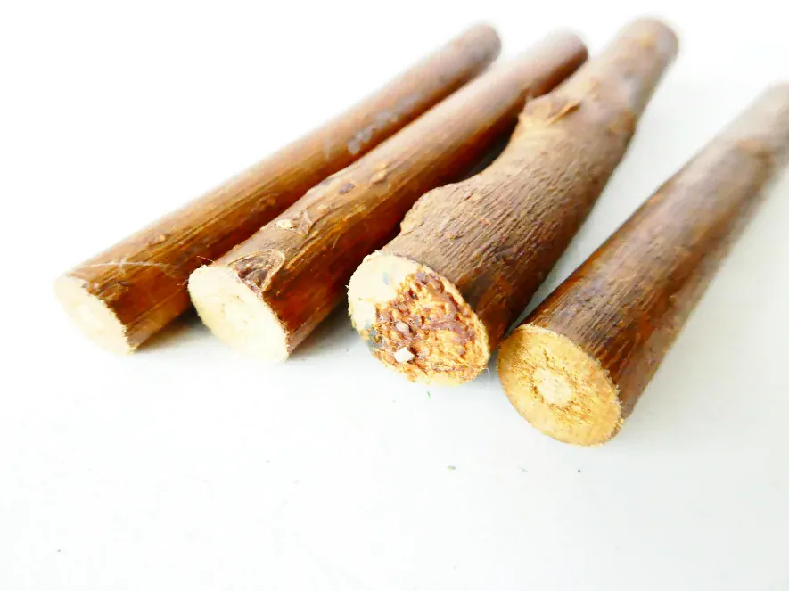 SET 4 ks Dřevo - stavební doplněk nebo náklad na vůz