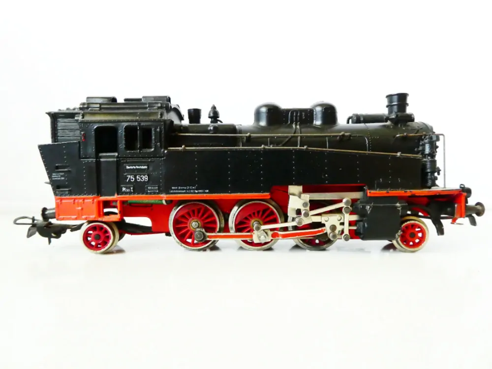 H0 GÜTZOLD Parní lokomotiva BR 75 539 DR
