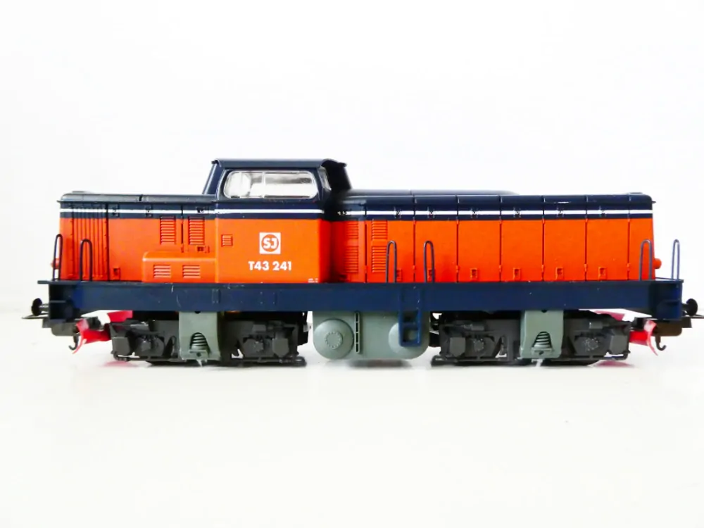 H0 LIMA 201628 LG Dieselová lokomotiva T43 241 SJ TOP STAV NEPOUŽITÁ v orig. krabičce OSVĚTLENÁ