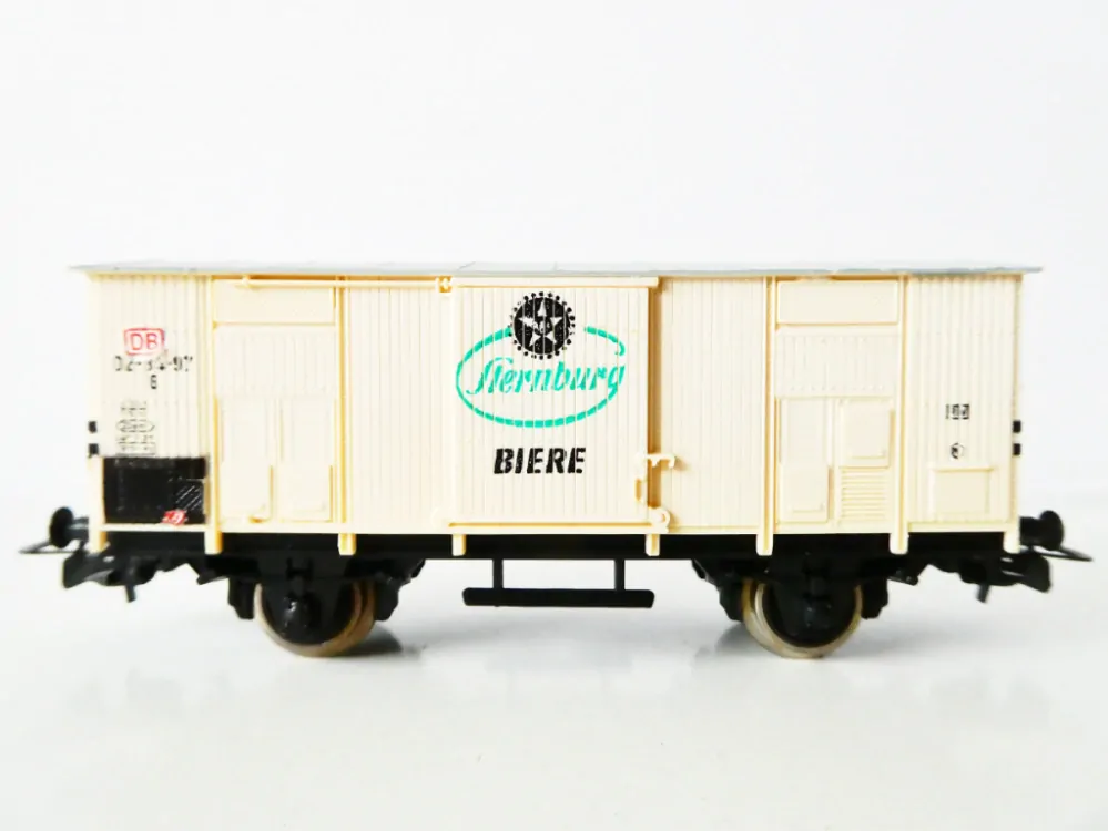 H0 PIKO Chladírenský vůz pivo Sternburg DR PĚKNÝ STAV