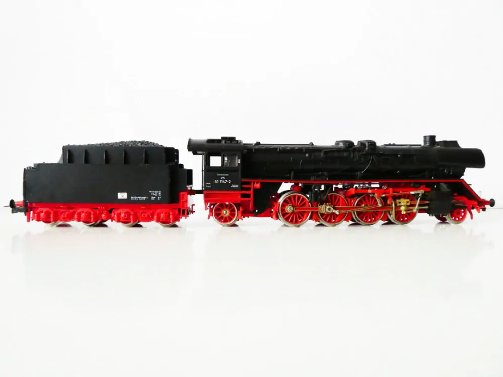 H0 PIKO Parní lokomotiva BR 41 1147-2 DR TOP STAV NEPOUŽÍVANÁ v orig. krabičce