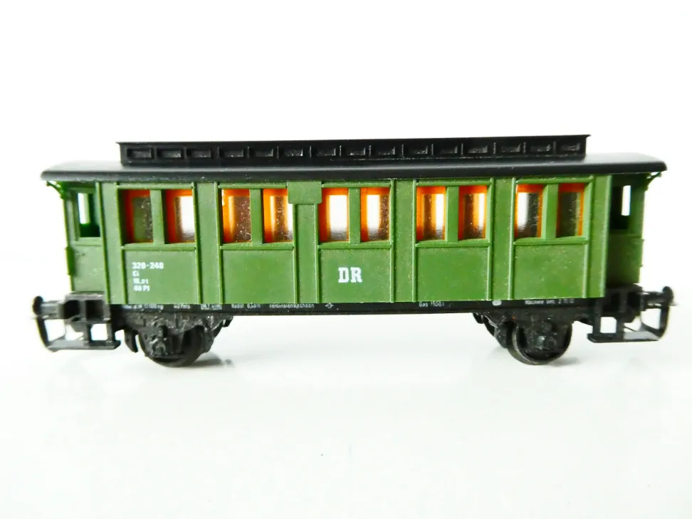 TT BTTB  Osobní vůz 320-248 DR 