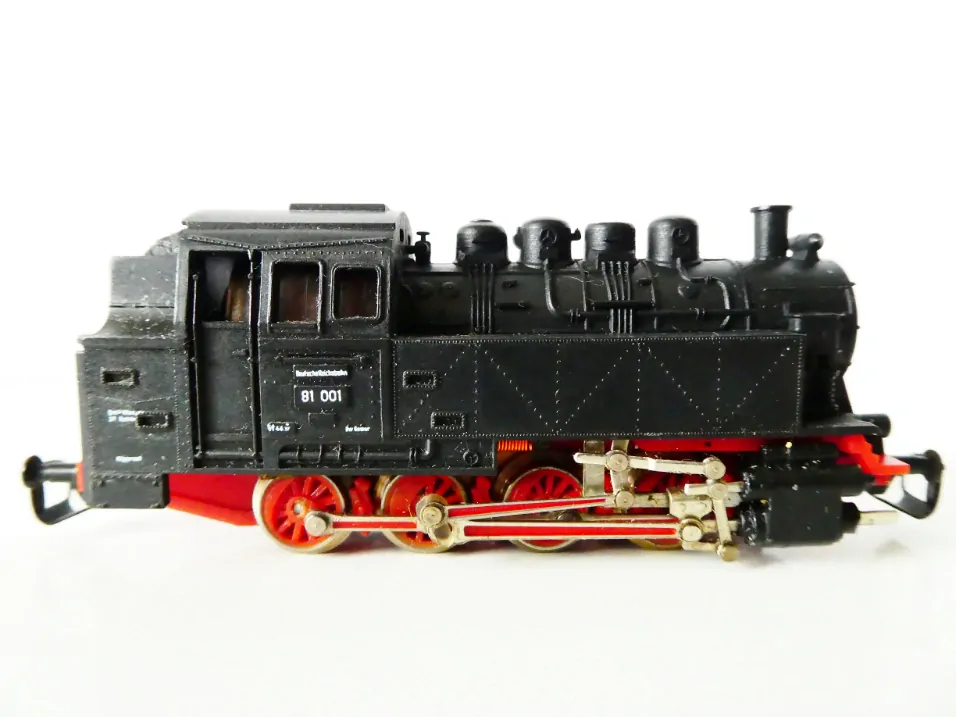 TT BTTB Parní lokomotiva BR 81 001 DR TOP STAV