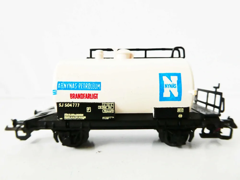 TT ZEUKE Cisternový vůz NYNÄS SJ TOP STAV NEPOUŽITÝ V KRABIČCE