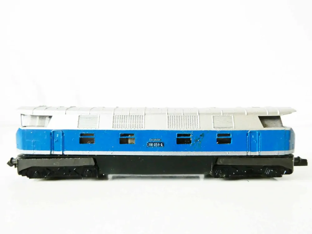 N PIKO Dieselová lokomotiva BR 118 059-5 DR