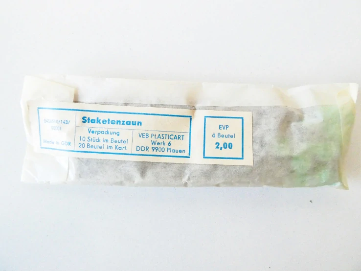 TT/H0 VEB PLASTICART Plot hnědý s podstavci 10 ks - NOVÉ v orig. balení