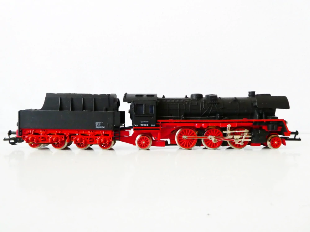 TT ZEUKE Parní lokomotiva BR 35 1111 DR s tendrem TOP STAV v krabičce