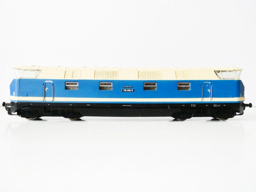 H0 GÜTZOLD Dieselová lokomotiva BR 118 059-5 DR OSVĚTLENÁ NA SERVIS (JEDE, ALE NUTNO POSTRČIT)