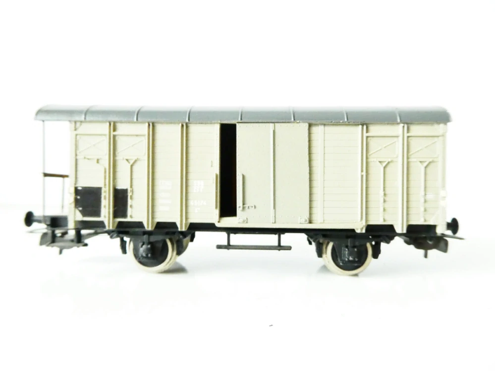 H0 PIKO Nákladní vůz krytý 45174 s posuvnými vraty SBB CFF PĚKNÝ STAV