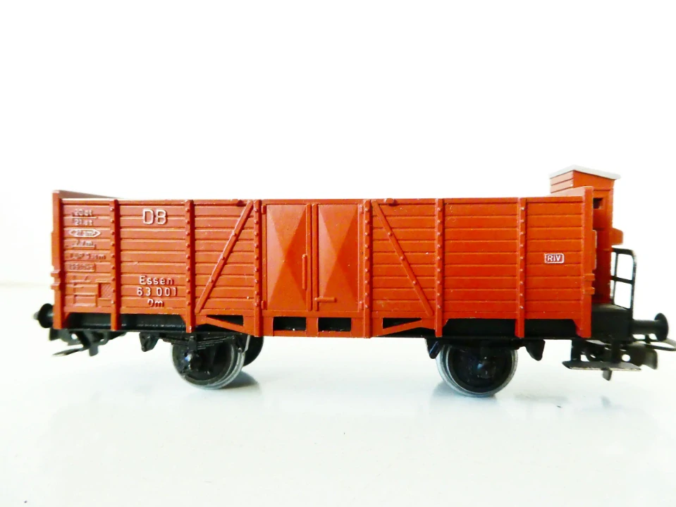 0 TRIX Celokovovýž nákladní vůz otevřený s budkou brzdaře Essen 63 001 Om DB PĚKNÝ STAV ANTIK