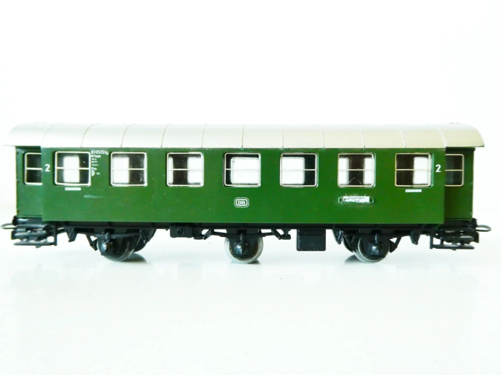 H0 MÄRKLIN Osobní vůz 2. tř. 87453 Stg 3-osý DB PĚKNÝ STAV