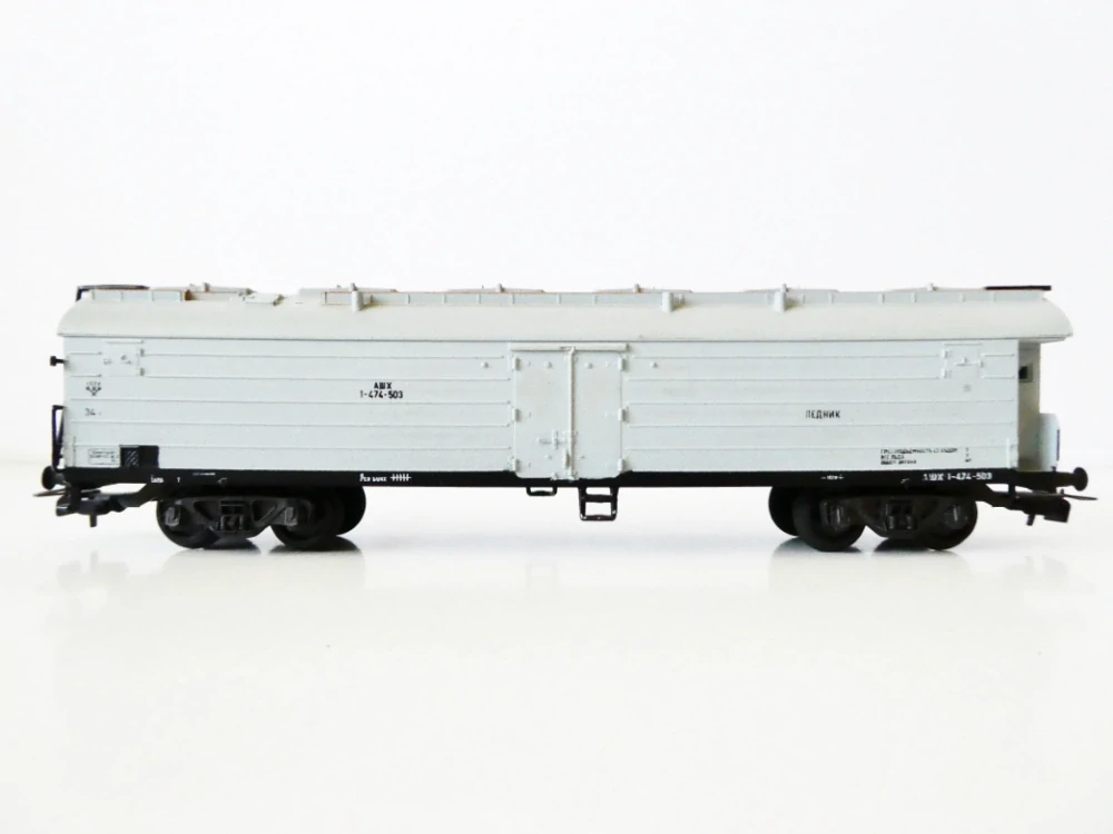 H0 PIKO Chladírenský vůz CCCP - Lednik AШX 1-474-503 CCCP