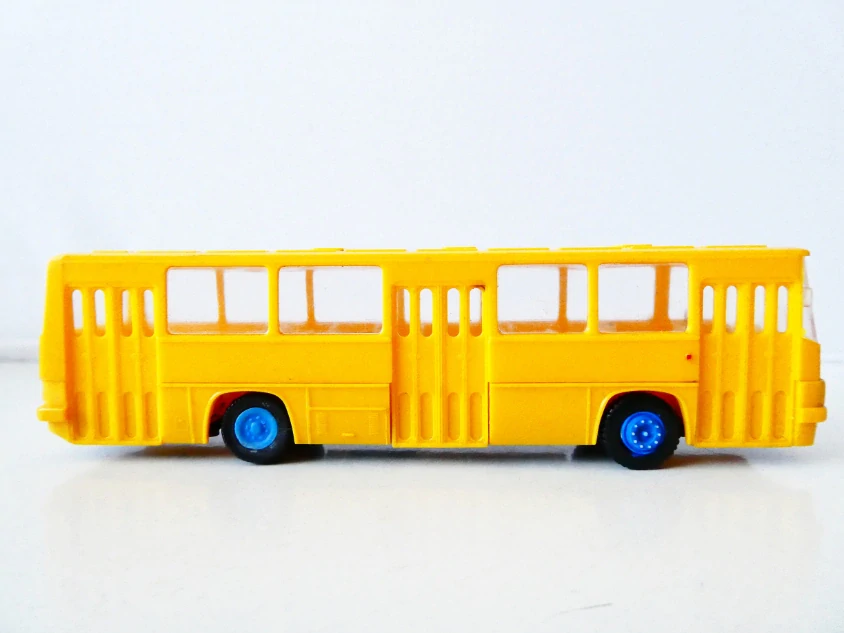 H0 H0 Autobus IKARUS 260 TOP STAV
