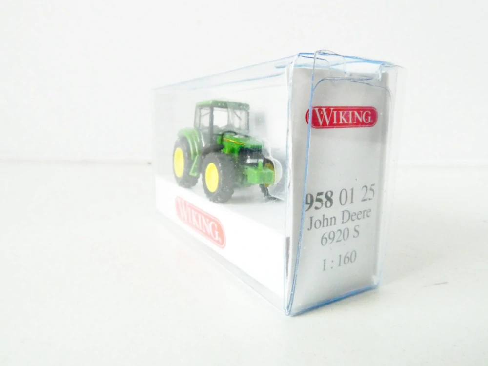 N WIKING 958 01 25 Traktor John Deere 6920 S TOP STAV NOVÝ v krabičce
