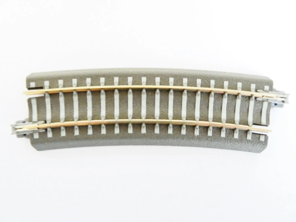 TT Tillig 83707 Oblouková kolej BR 22 R 353 mm 15° s podložím TOP STAV NEPOUŽITÁ
