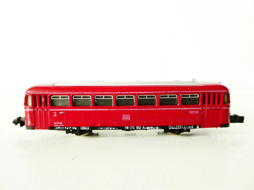 N ARNOLD 0392 Vůz 2. tř. k motorové soupravě VT 998 DB PĚKNÝ STAV v orig. krabičce