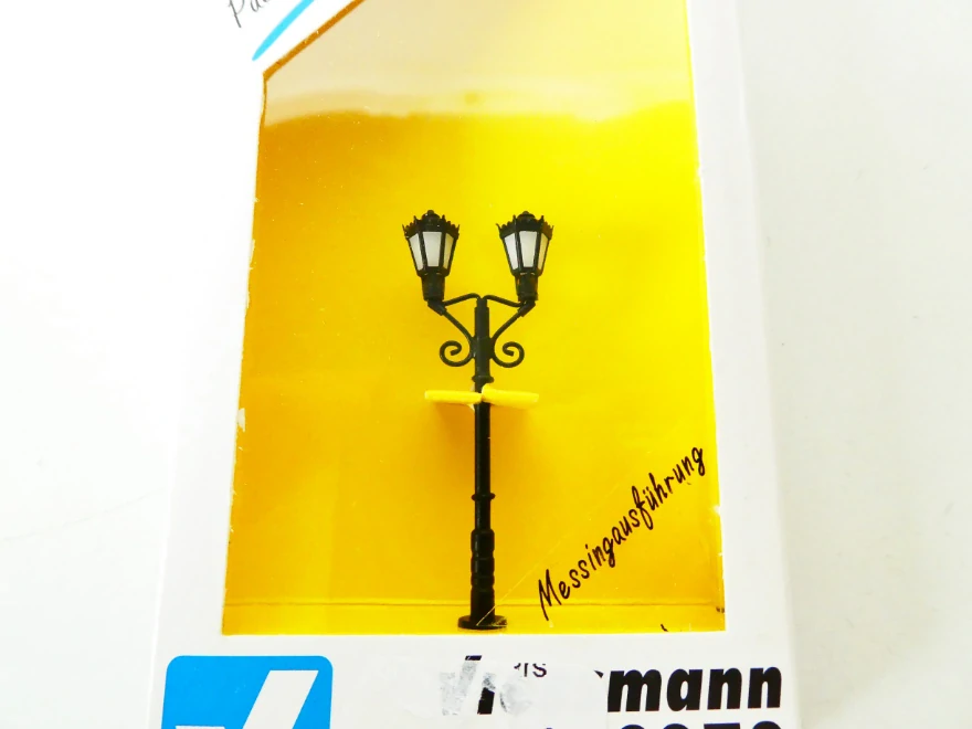 TT Viessmann 6970 Parková lampa dvojitá 51 mm NOVÉ orig. zabalené