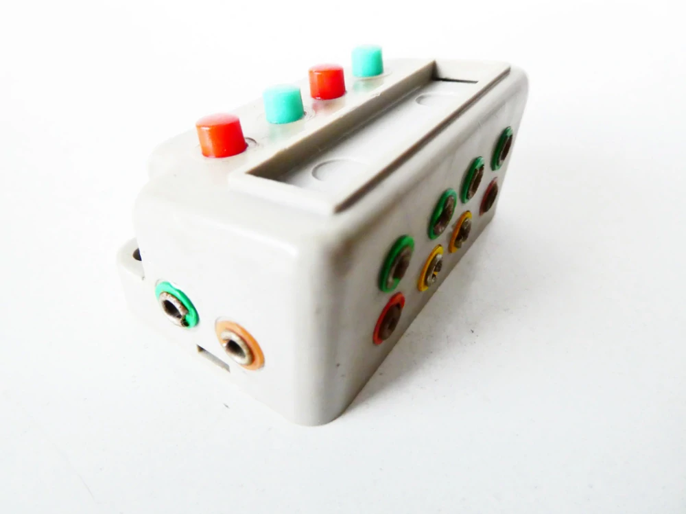 Klávesnice přepínací tlačítková PĚKNÝ STAV