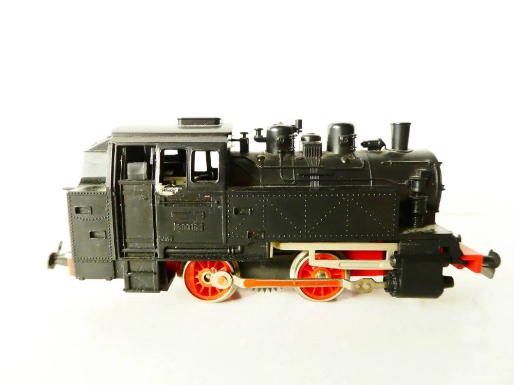 H0 PIKO Parní lokomotiva BR 80 018 DR PĚKNÝ STAV