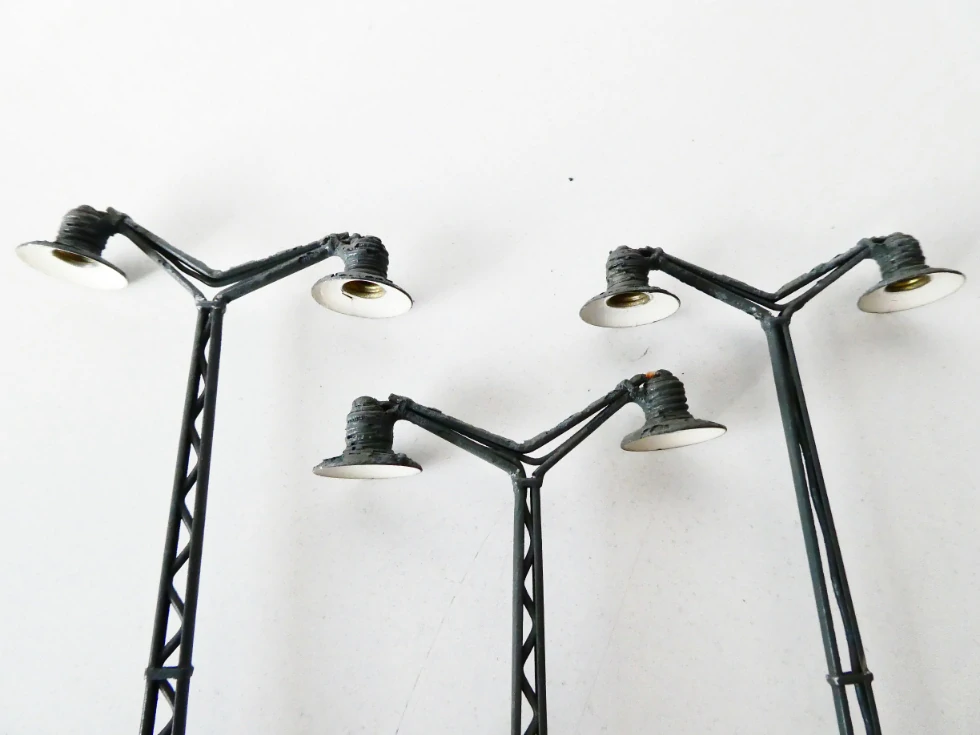 H0 SET 3 ks Drážní lampa dvojitá 11,5 cm
