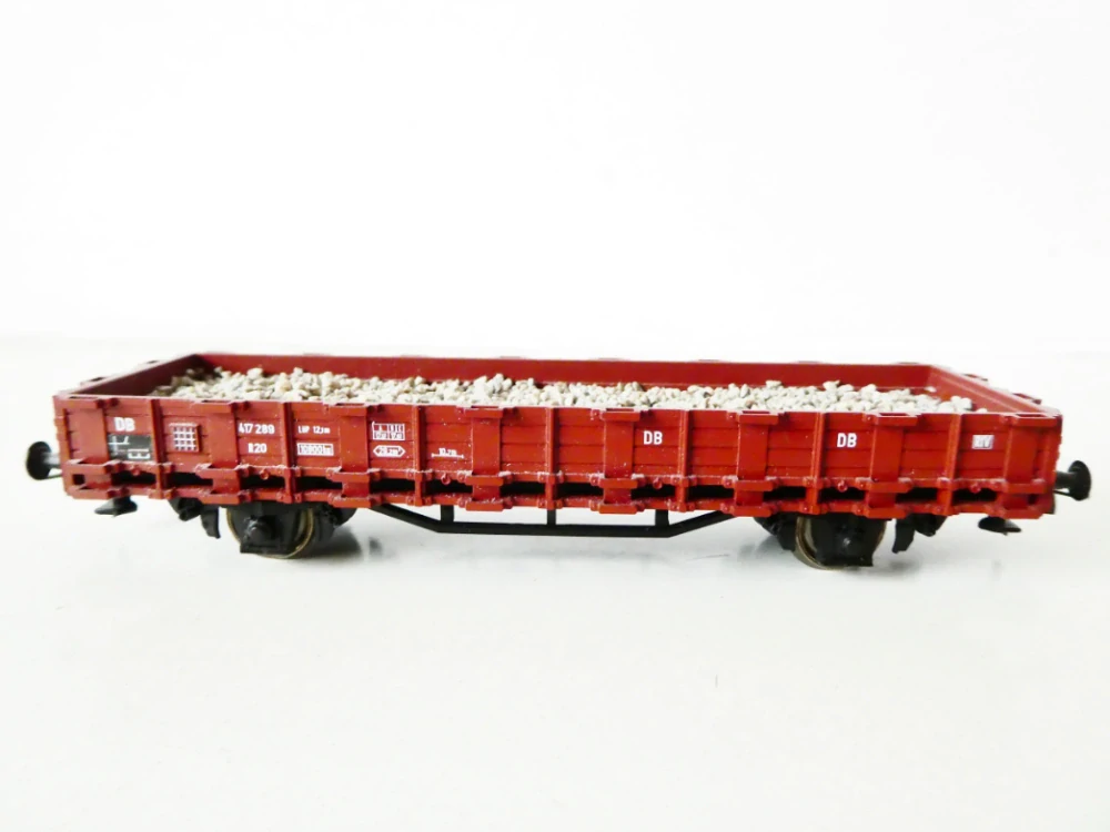 H0 ROCO Nákladní nízkostěnný vůz s nákladem štěrku 417 289 DB TOP STAV