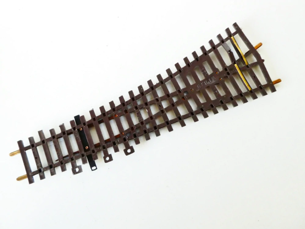 H0 PILZ Výhybka pravá 15° bez přestavníku