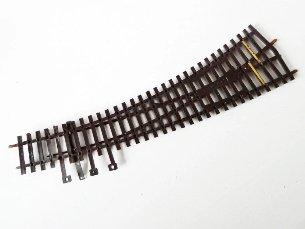 H0 PILZ Výhybka oblouková pravá bez přestavníku