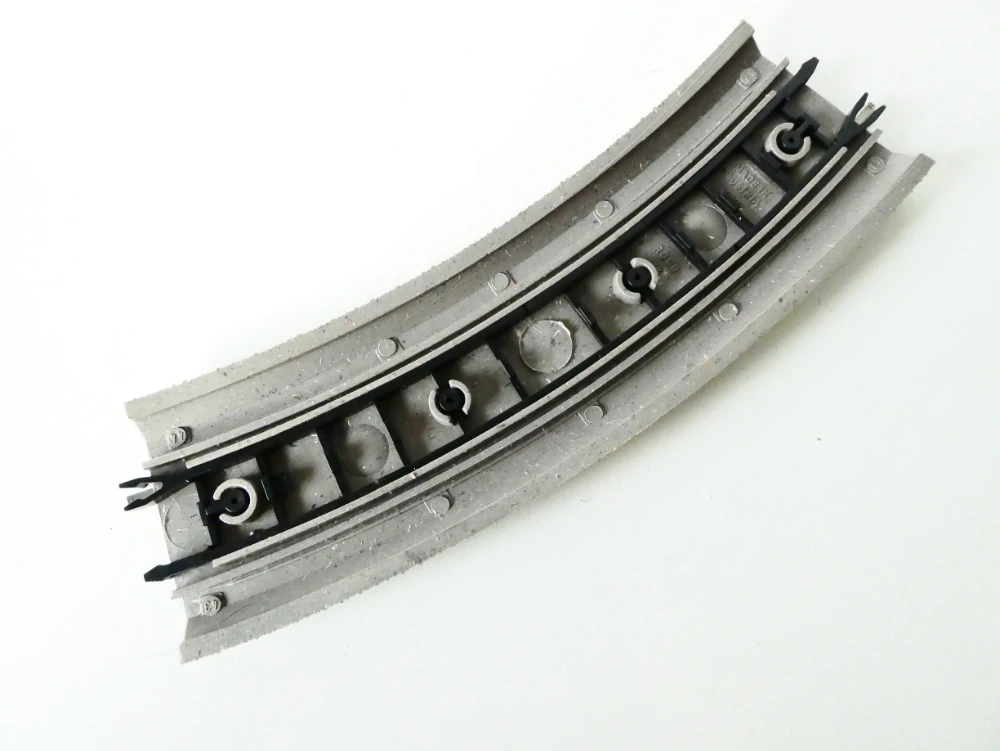 H0 ROCO 42522 Oblouková kolej R2 - 358 mm / 30° s imitací štěrku