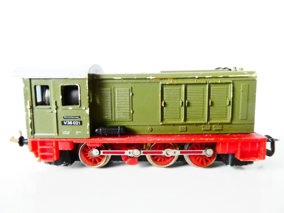 TT BTTB Dieselová lokomotiva V 36 021 DR