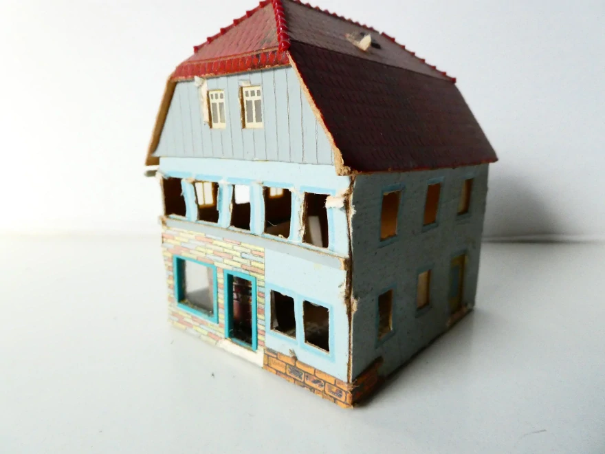TT/H0 Dům s obchodem (papírový model)