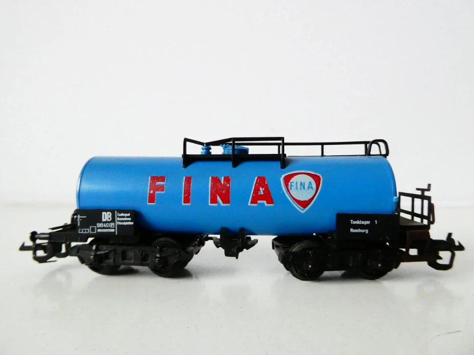 TT ZEUKE Cisternový vůz FINA DB