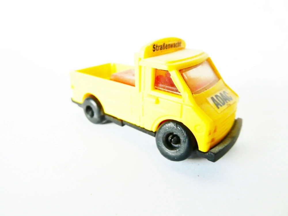 H0 Servisní pick-up ADAC s nákladem (kanystr)