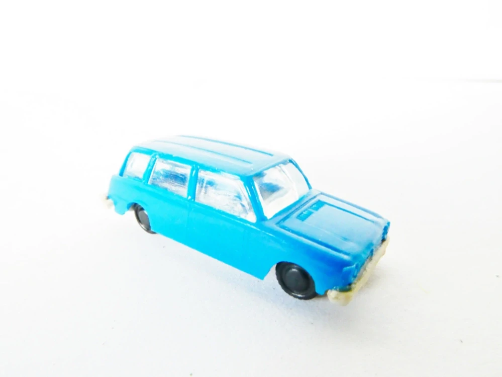 TT Osobní automobil LADA KOMBI modrý PĚKNÝ STAV