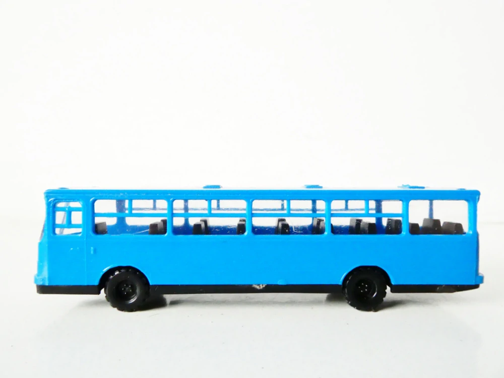 TT Autobus IKARUS PĚKNÝ STAV