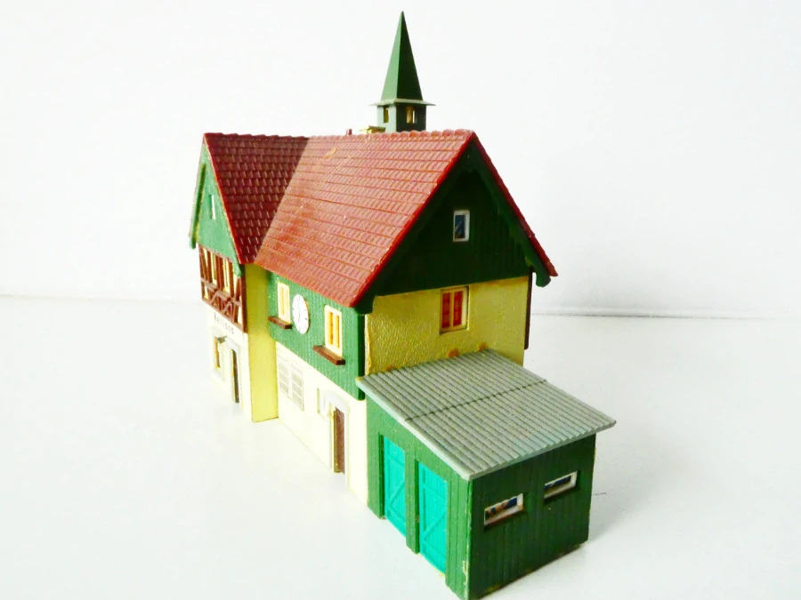 TT Drážní budova hrázděná Reifland - nádraží