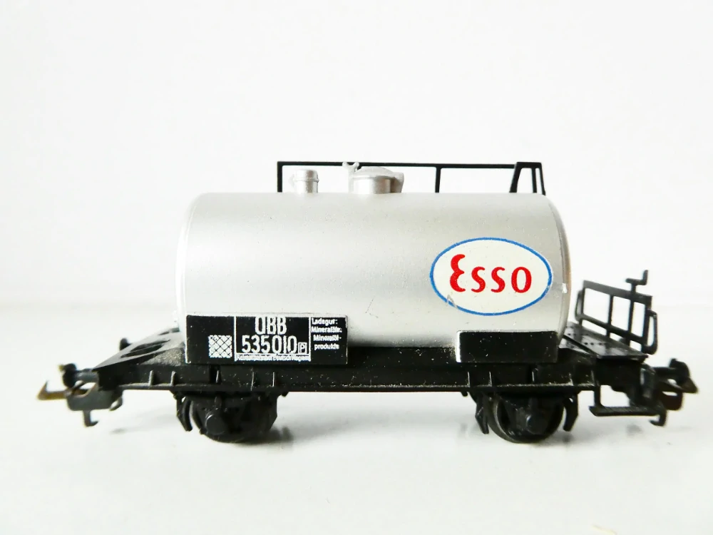 TT ZEUKE Cisternový vůzESSO ÖBB TOP STAV NEPOUŽITÝ v krabičce