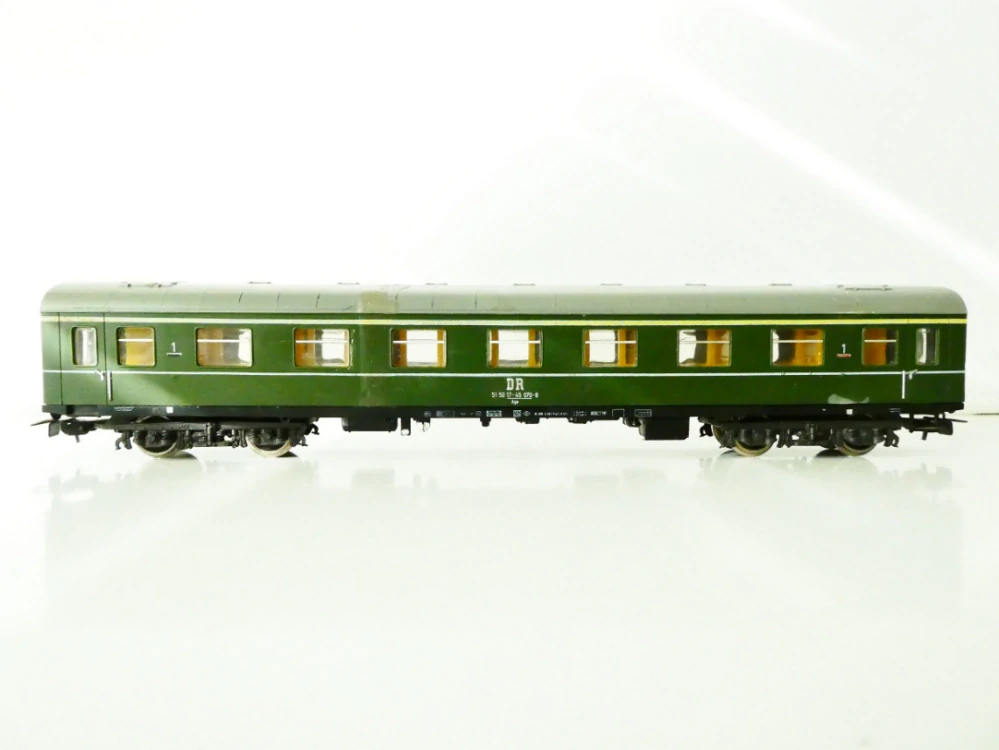 H0 PIKO Osobní vůz 1. tř. 51 50 17-45 070-8 DR
