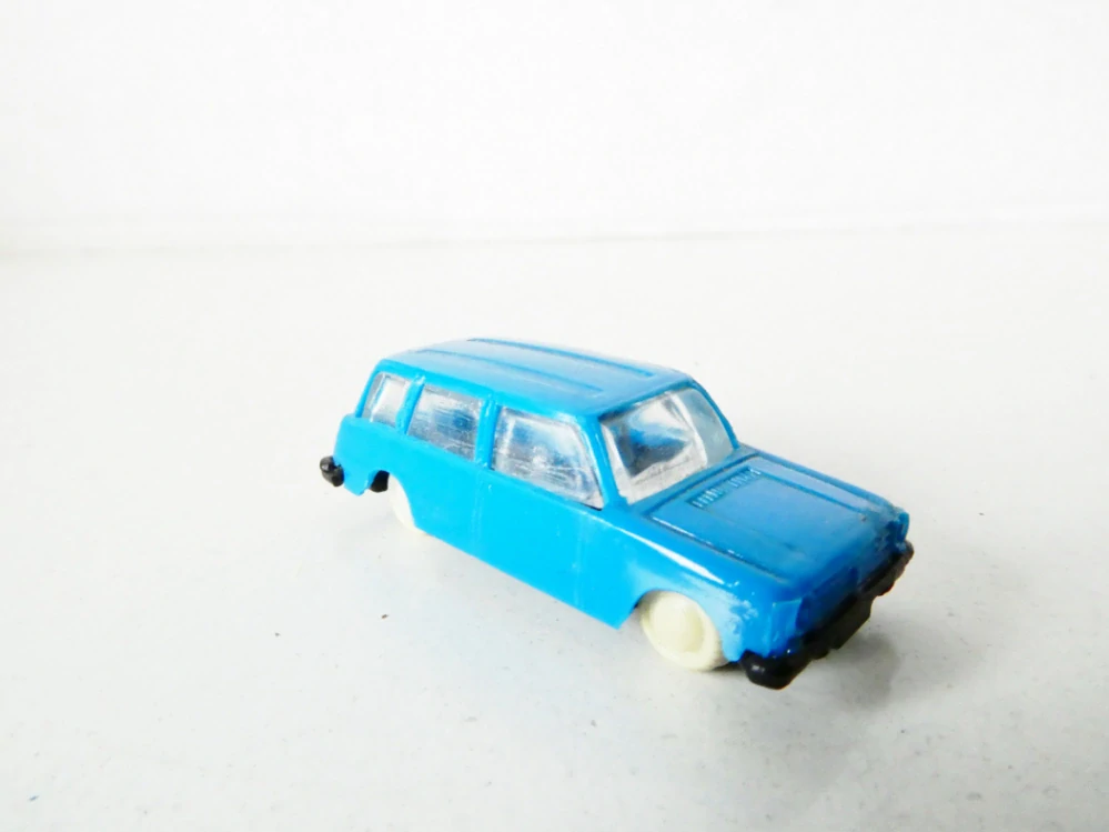 TT Osobní automobil LADA COMBI modrý PĚKNÝ STAV
