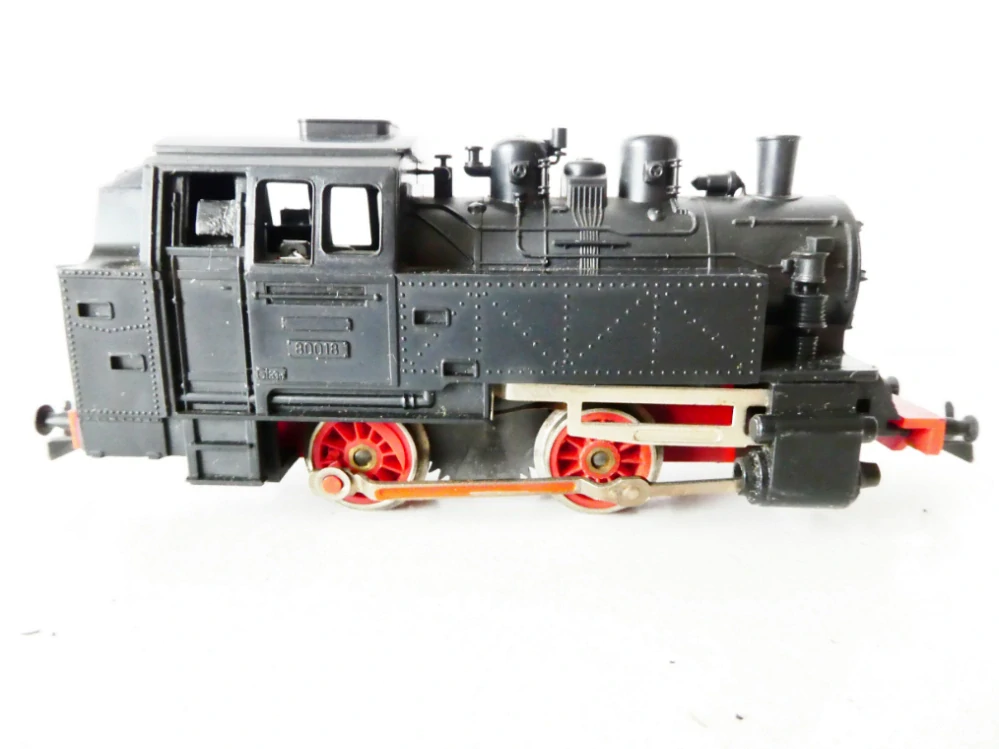 H0 PIKO Parní lokomotiva BR 80 018 DR PĚKNÝ STAV